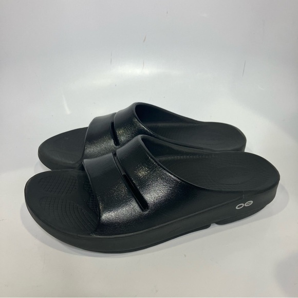 Oofos ooahh slides recovery shoes black comfort Shoes unisex sizing women’s 7 - Picture 4 of 8
